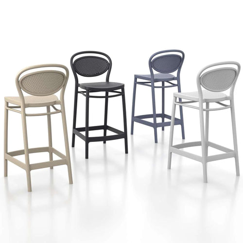 Outdoor Chairs & Stools
