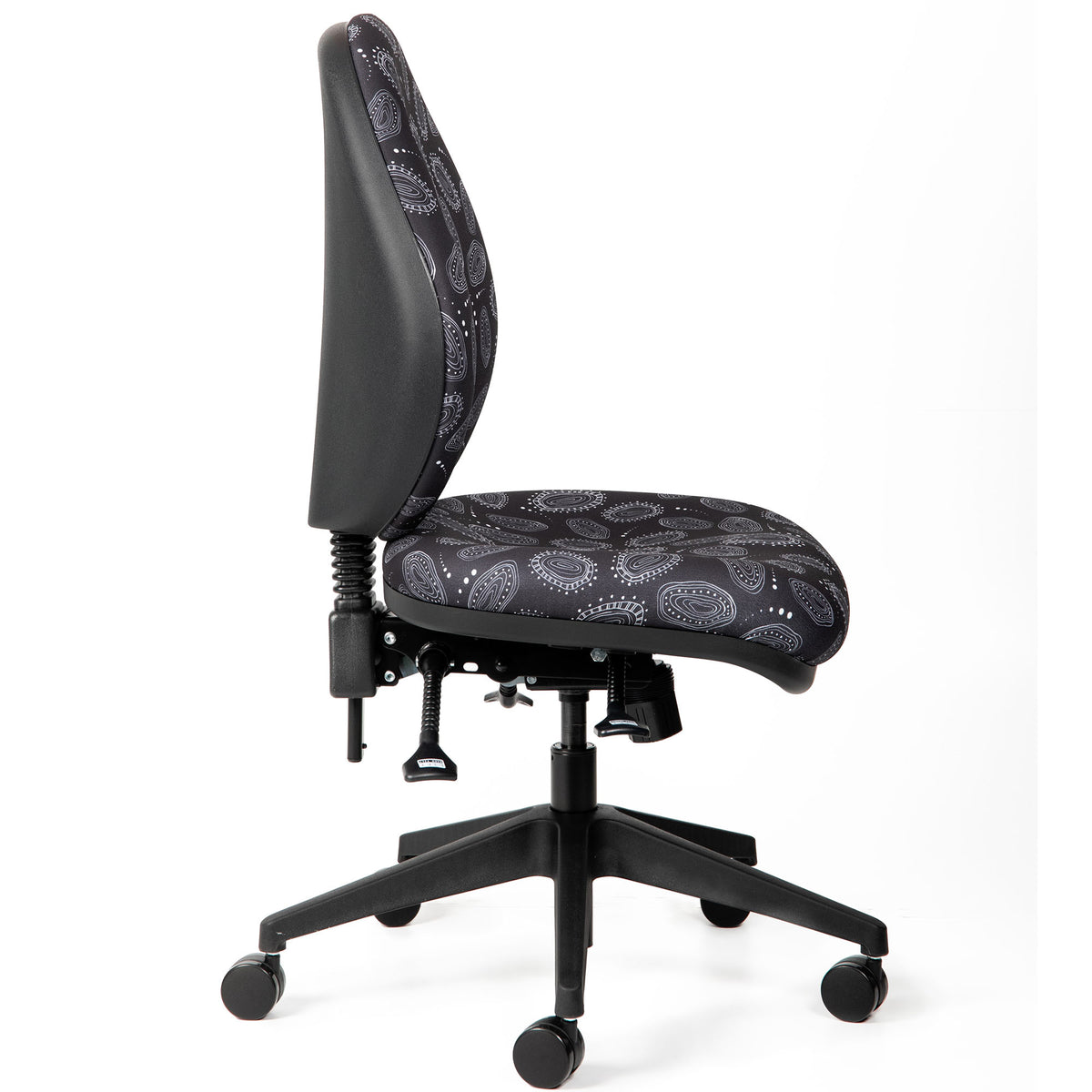 Winam Chair