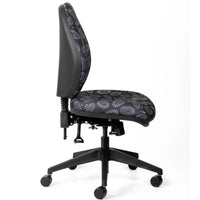 Winam Chair